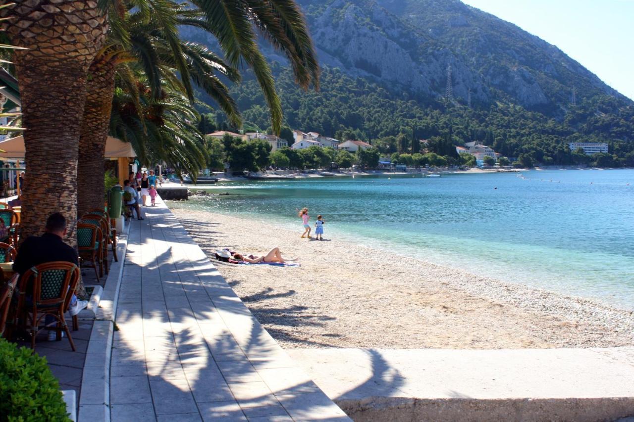 Apartments With A Parking Space Gradac, Makarska - 11332 Gradac  Eksteriør billede