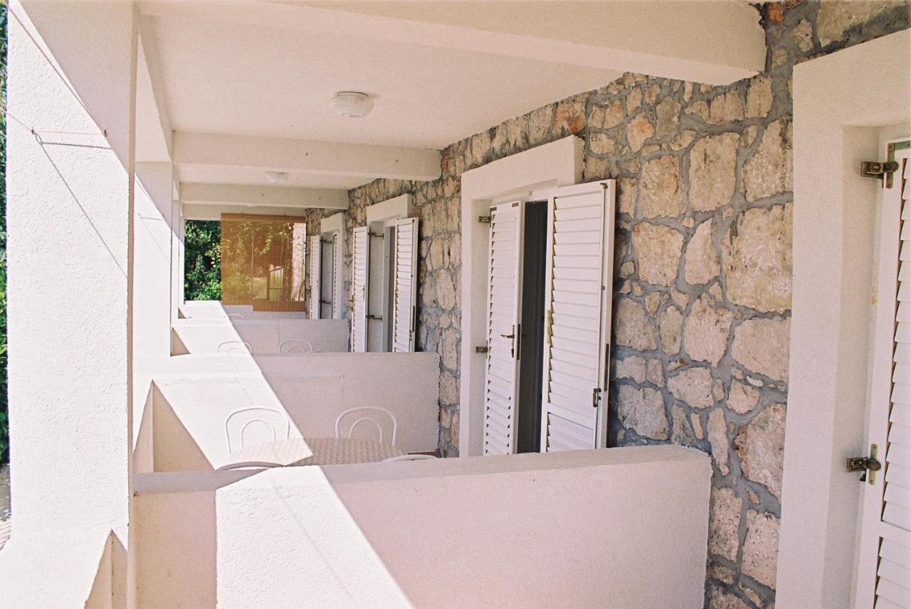 Apartments With A Parking Space Gradac, Makarska - 11332 Gradac  Eksteriør billede