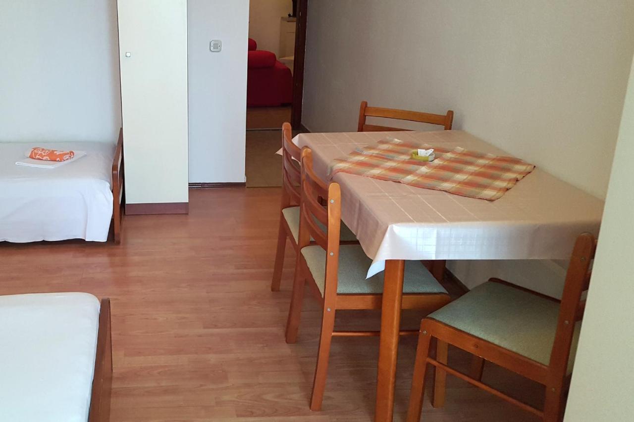 Apartments With A Parking Space Gradac, Makarska - 11332 Gradac  Eksteriør billede