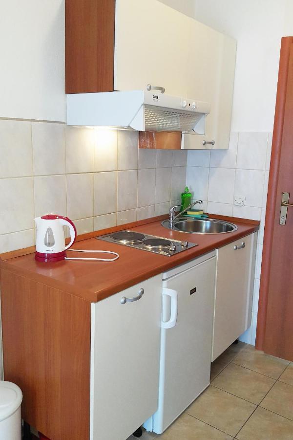 Apartments With A Parking Space Gradac, Makarska - 11332 Gradac  Eksteriør billede