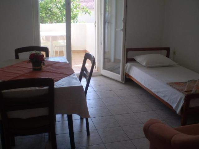 Apartments With A Parking Space Gradac, Makarska - 11332 Gradac  Værelse billede