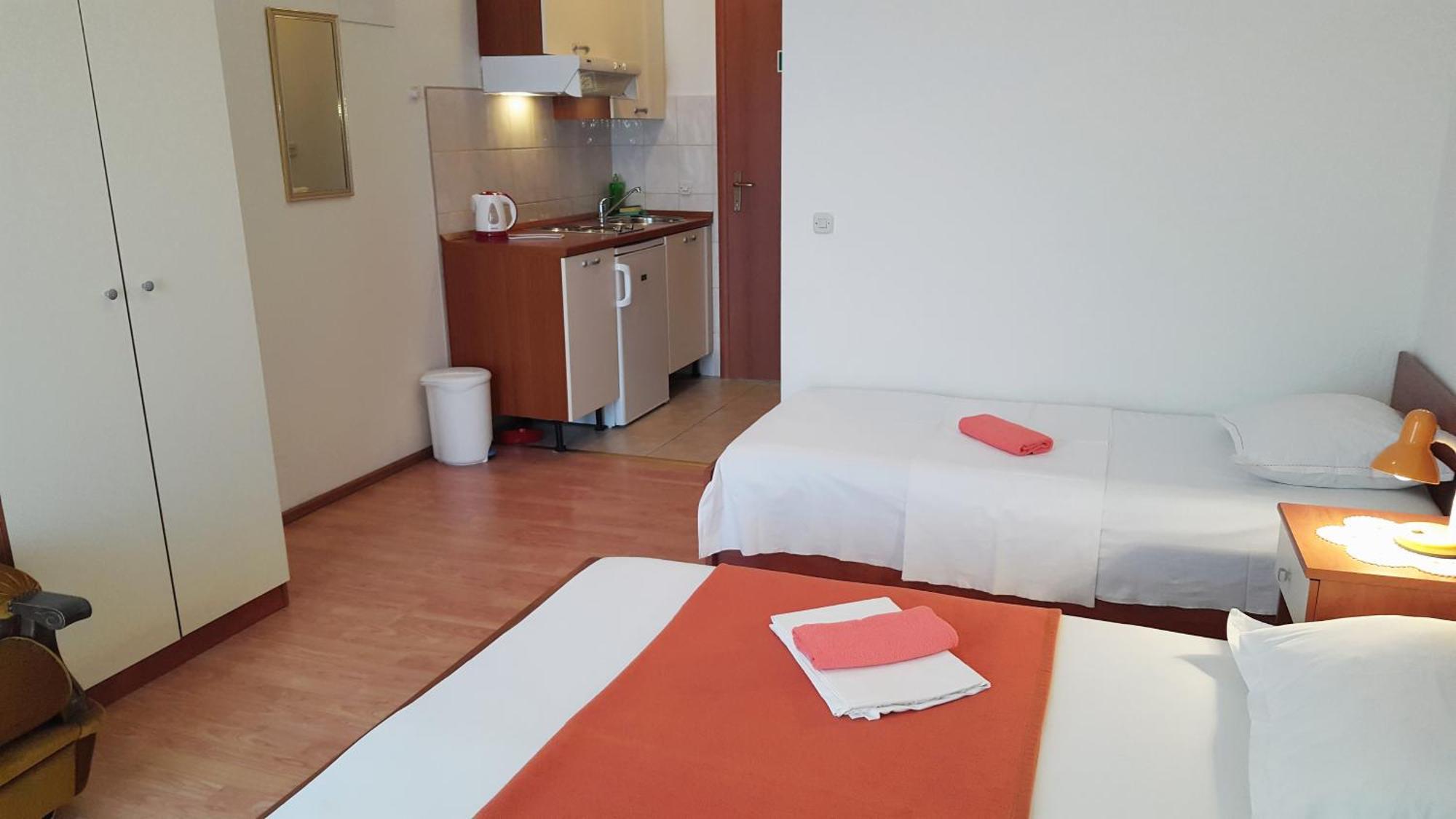 Apartments With A Parking Space Gradac, Makarska - 11332 Gradac  Eksteriør billede